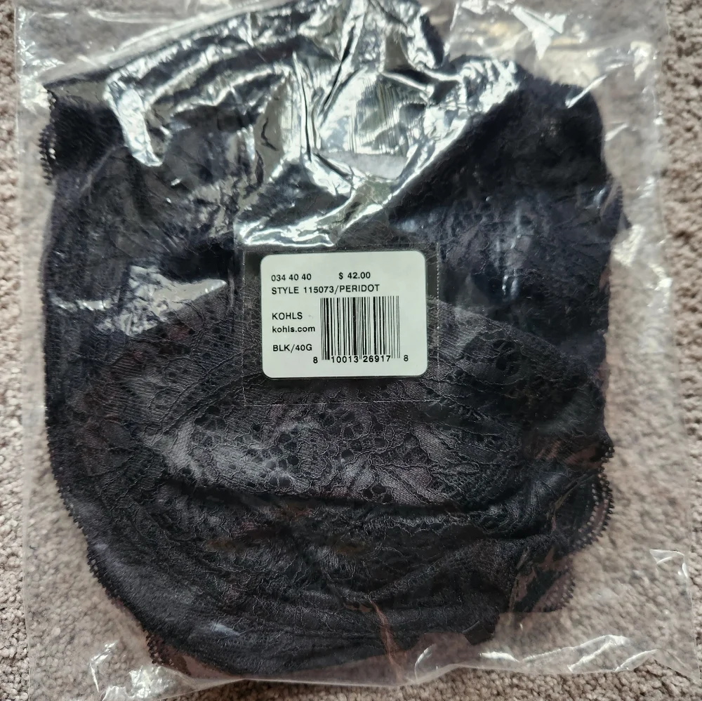 Paramour nwot black